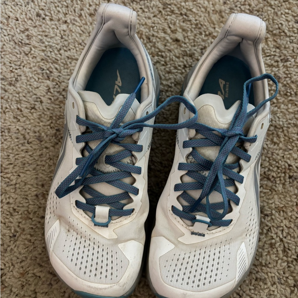 Altra Women's White Athletic Running Shoes with Blue Laces